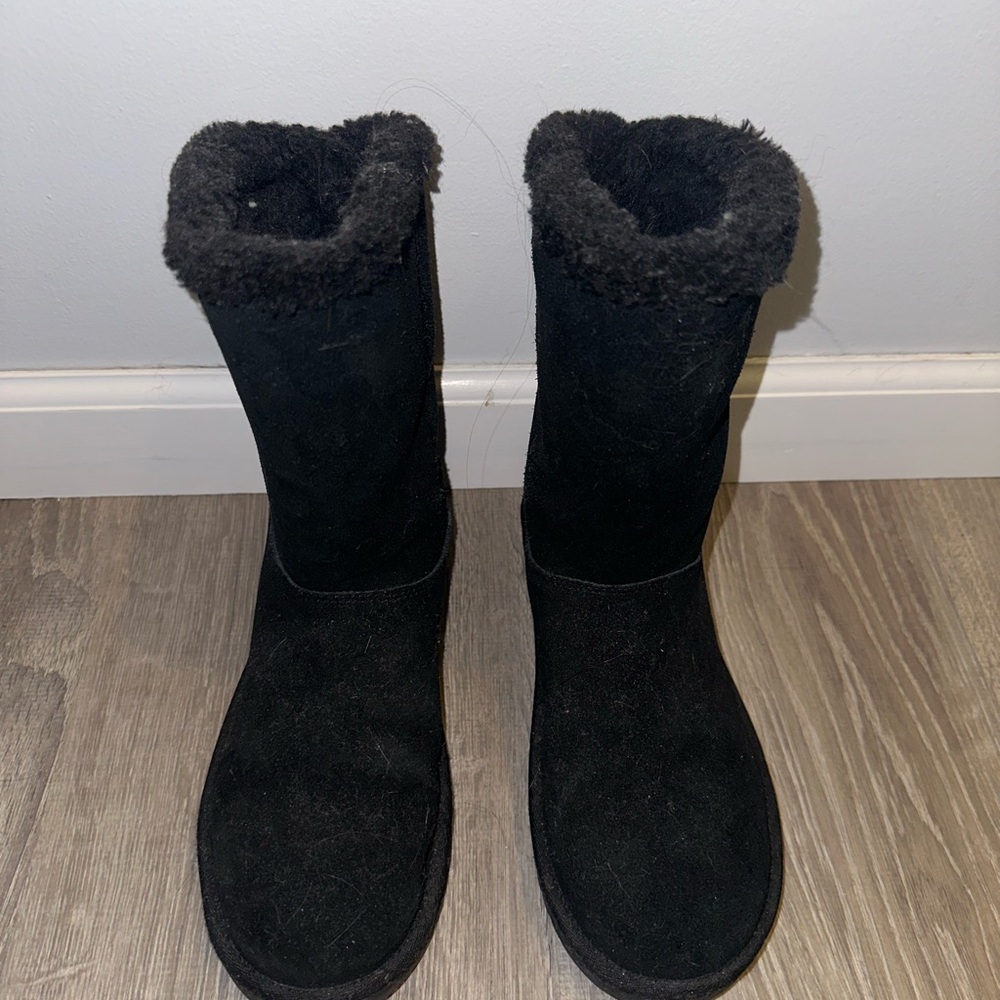 Koolaburra Black Fleece Boots